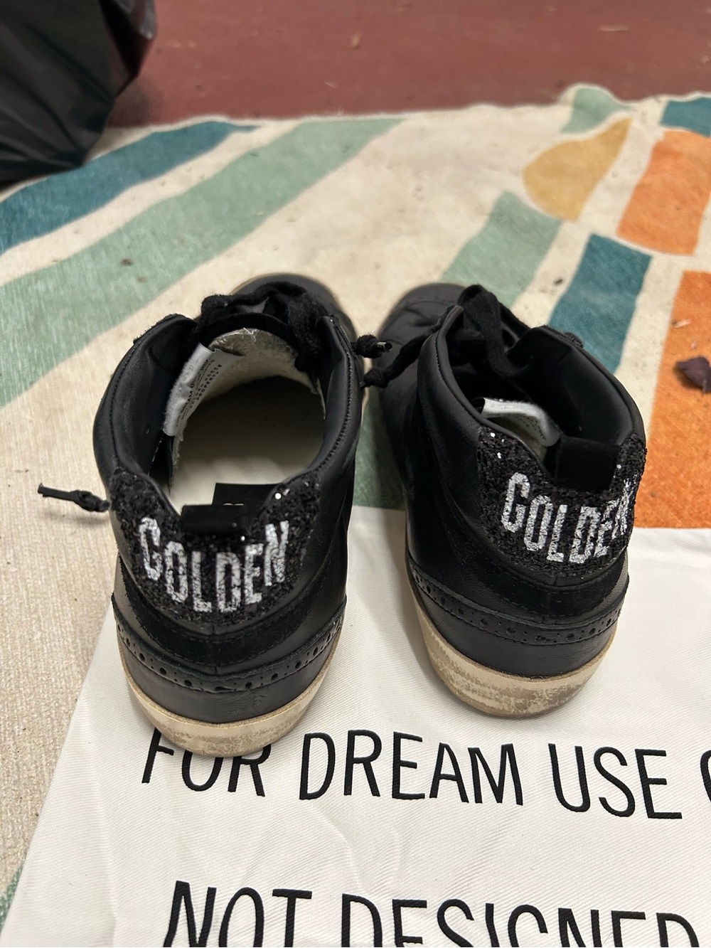 Golden Goose
Women's Glitter Star Mid Top Sneakers - Picture 3 of 9